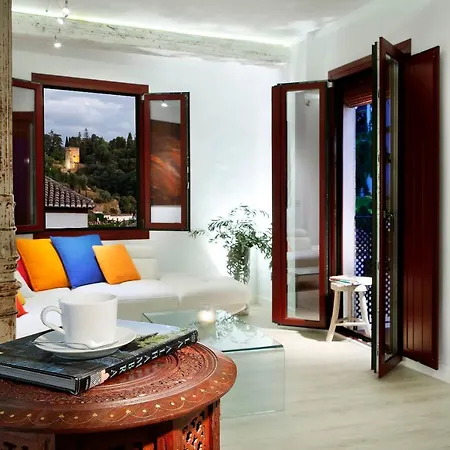 Art Chapiz Apartment Granada
